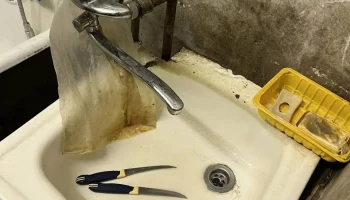 Женщина зарезала сожителя во время посиделок со спиртным